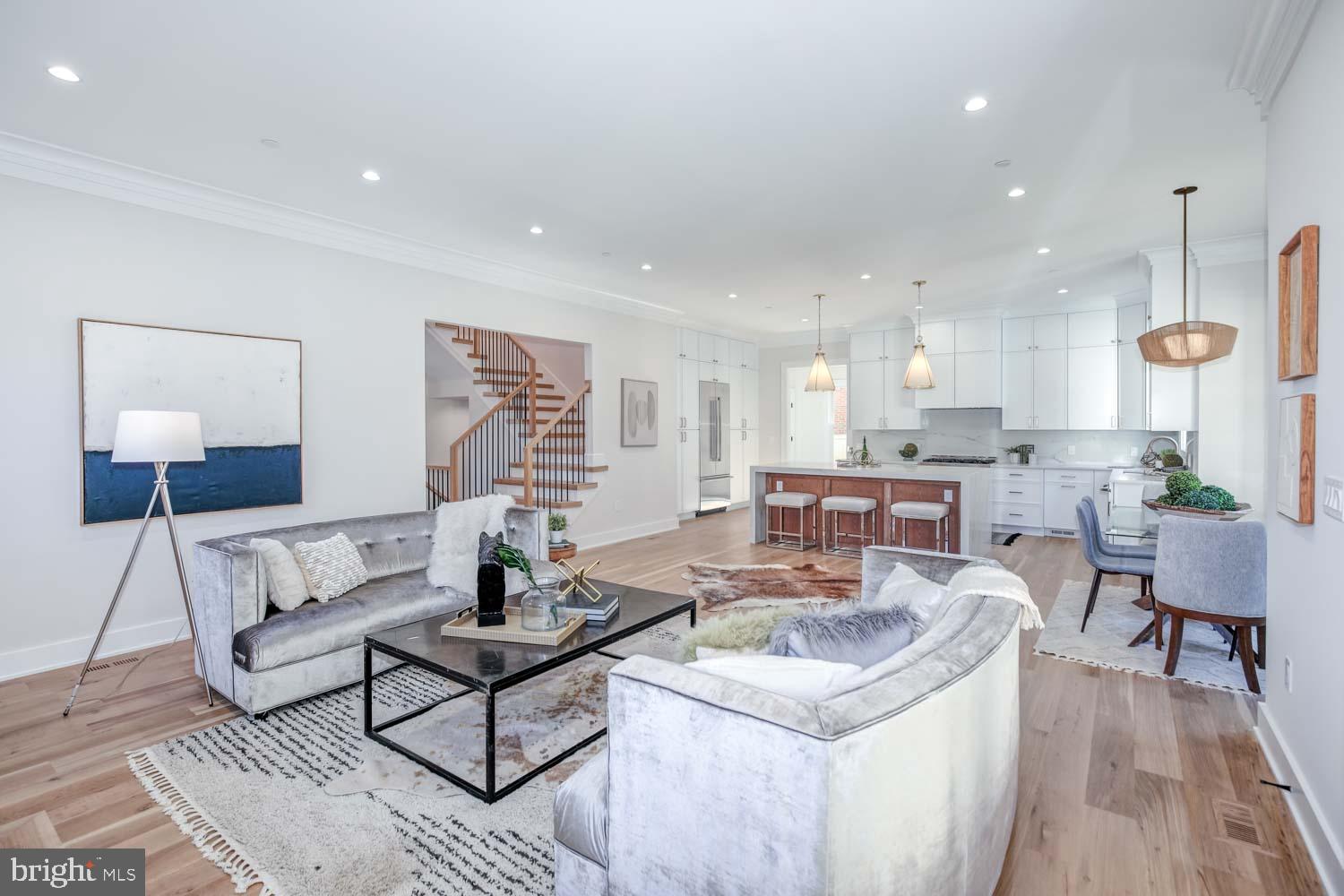 DEVONSHIRE - Residential