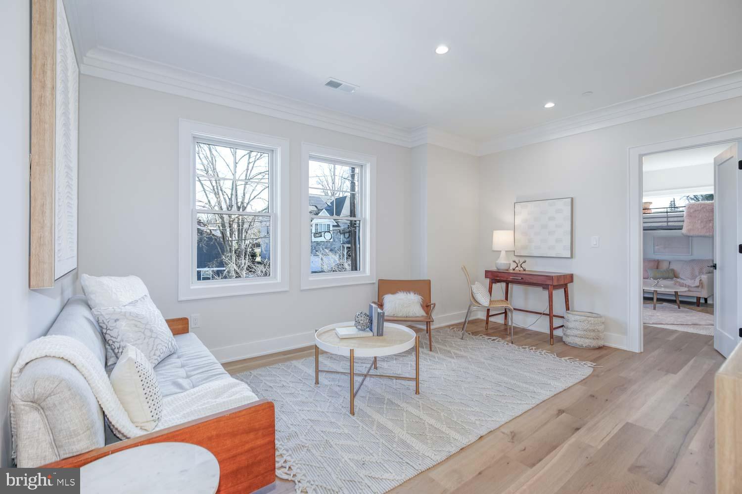 DEVONSHIRE - Residential