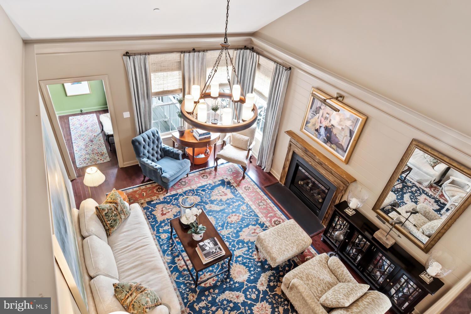 EASTON VILLAGE - Residential