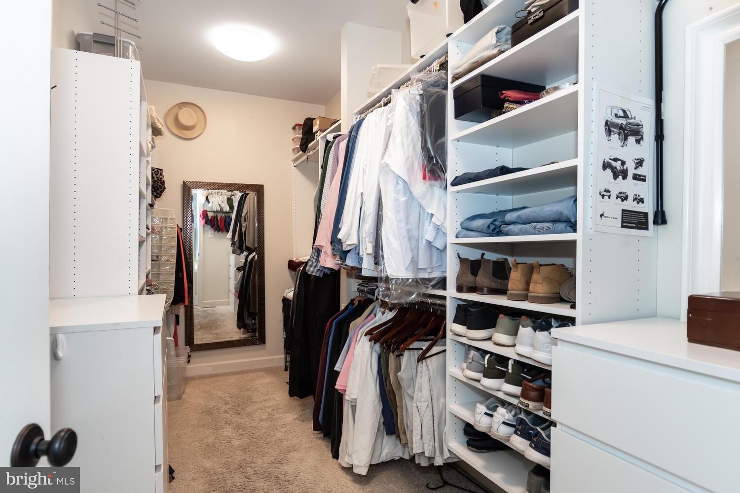 EASTON VILLAGE - Residential