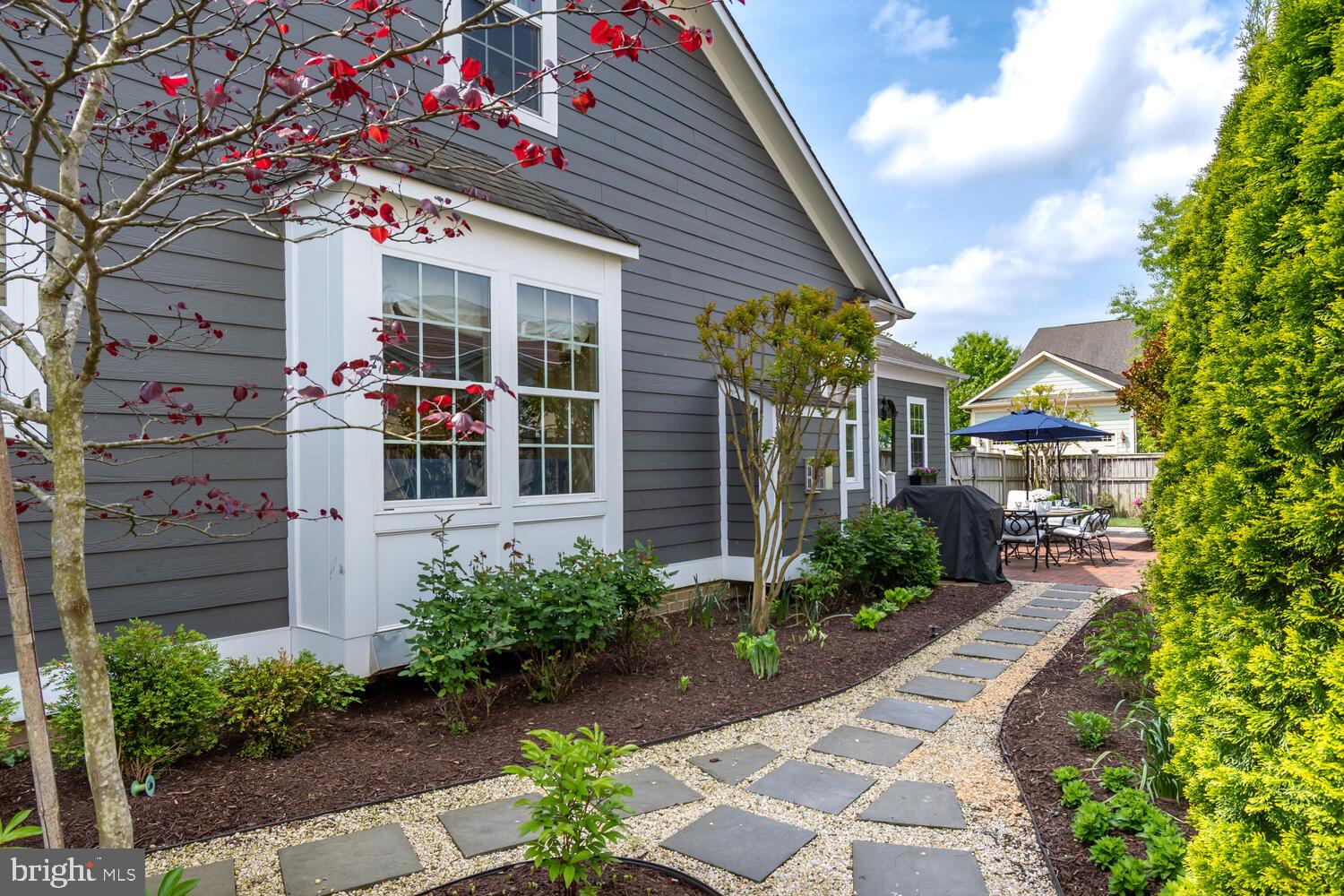 EASTON VILLAGE - Residential