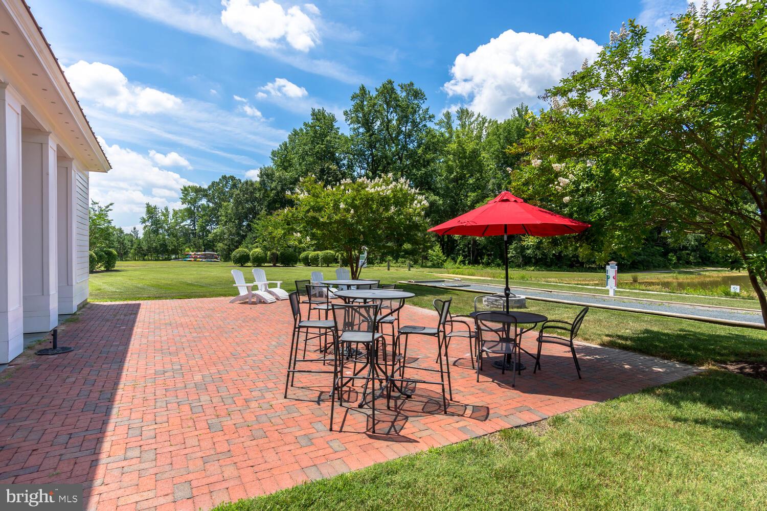 EASTON VILLAGE - Residential