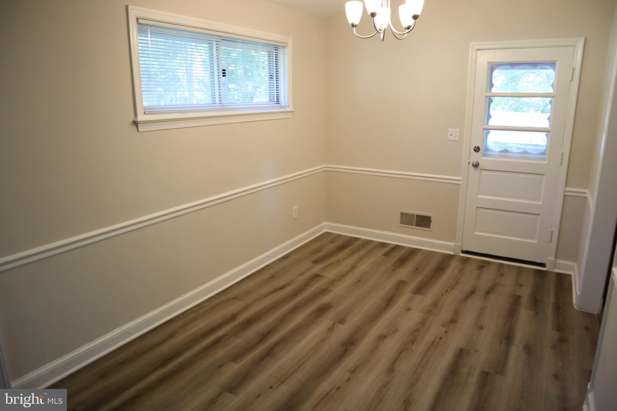 WHEATON WOODS - Residential Lease