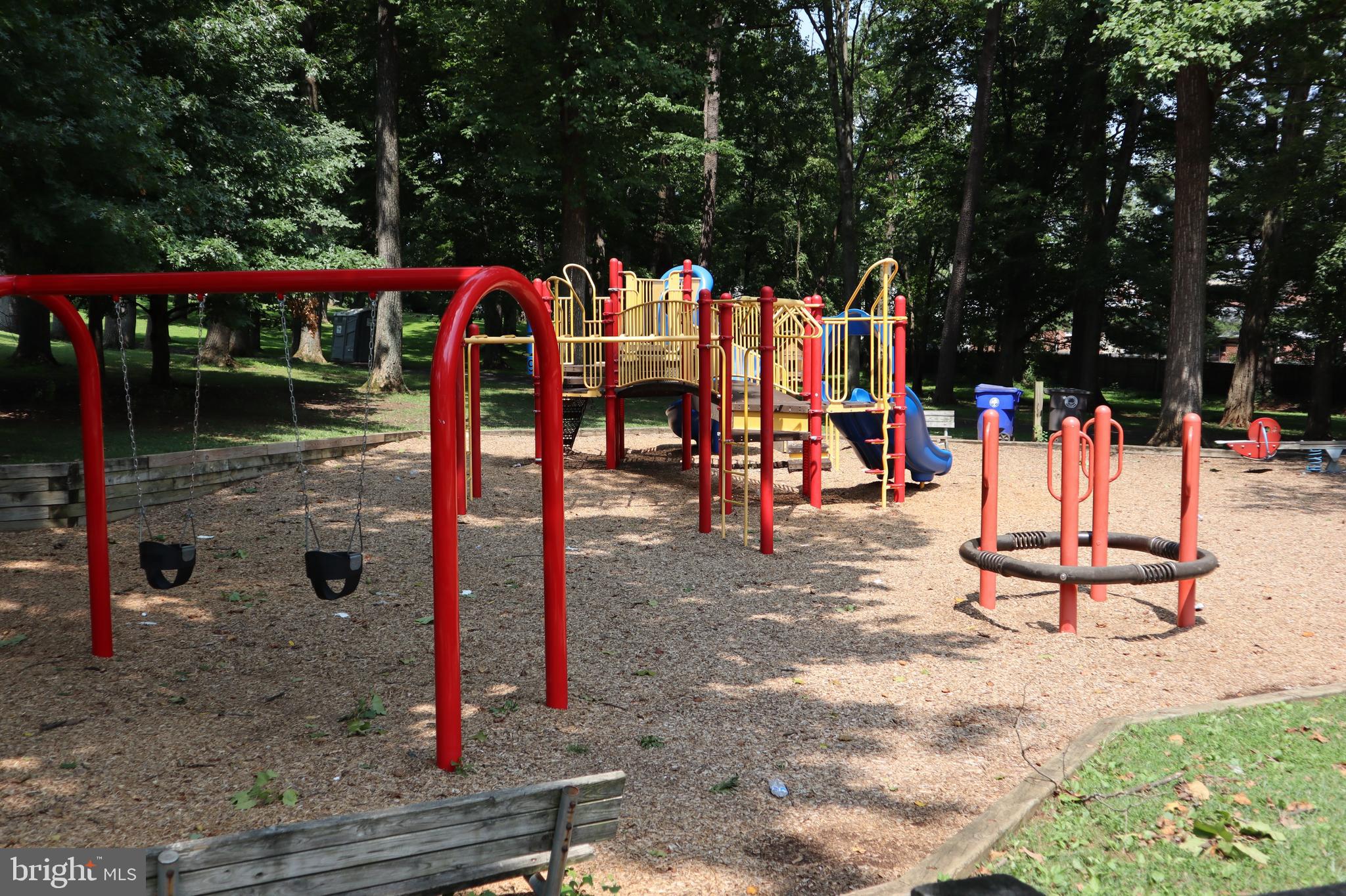 WHEATON WOODS - Residential Lease