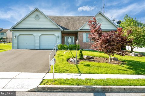 314 VALLEY COURT SINKING SPRING PA 19608