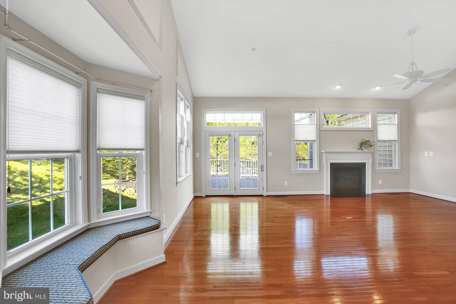 BULLE ROCK - Residential