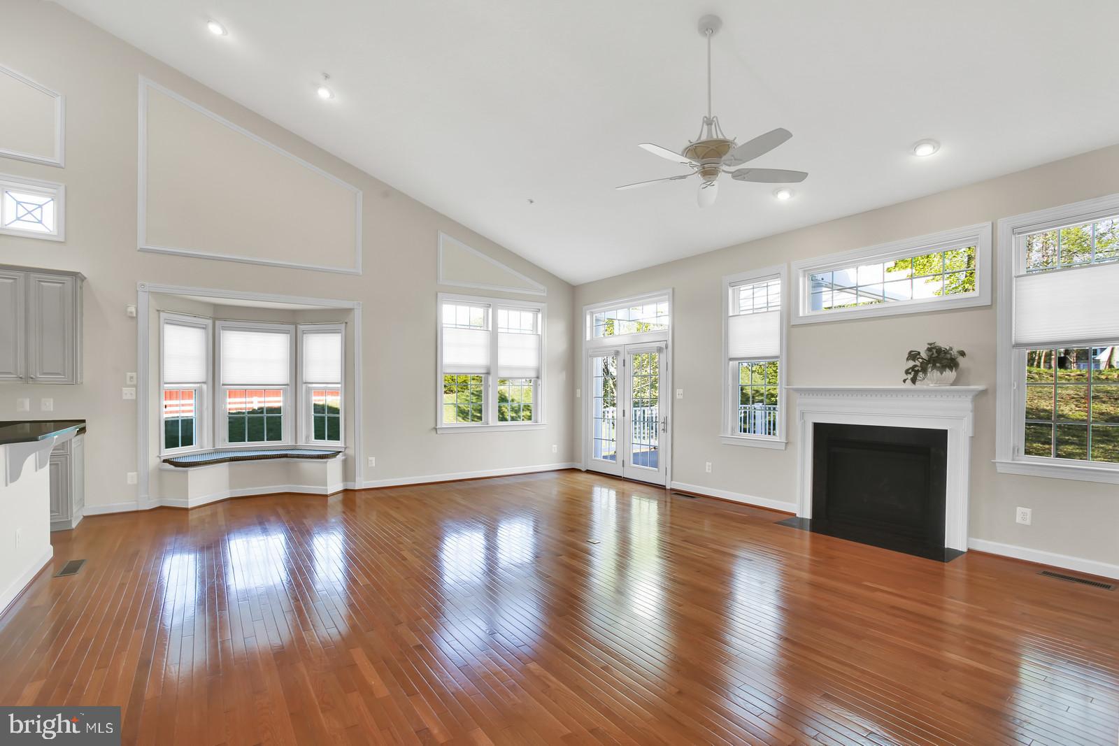 BULLE ROCK - Residential