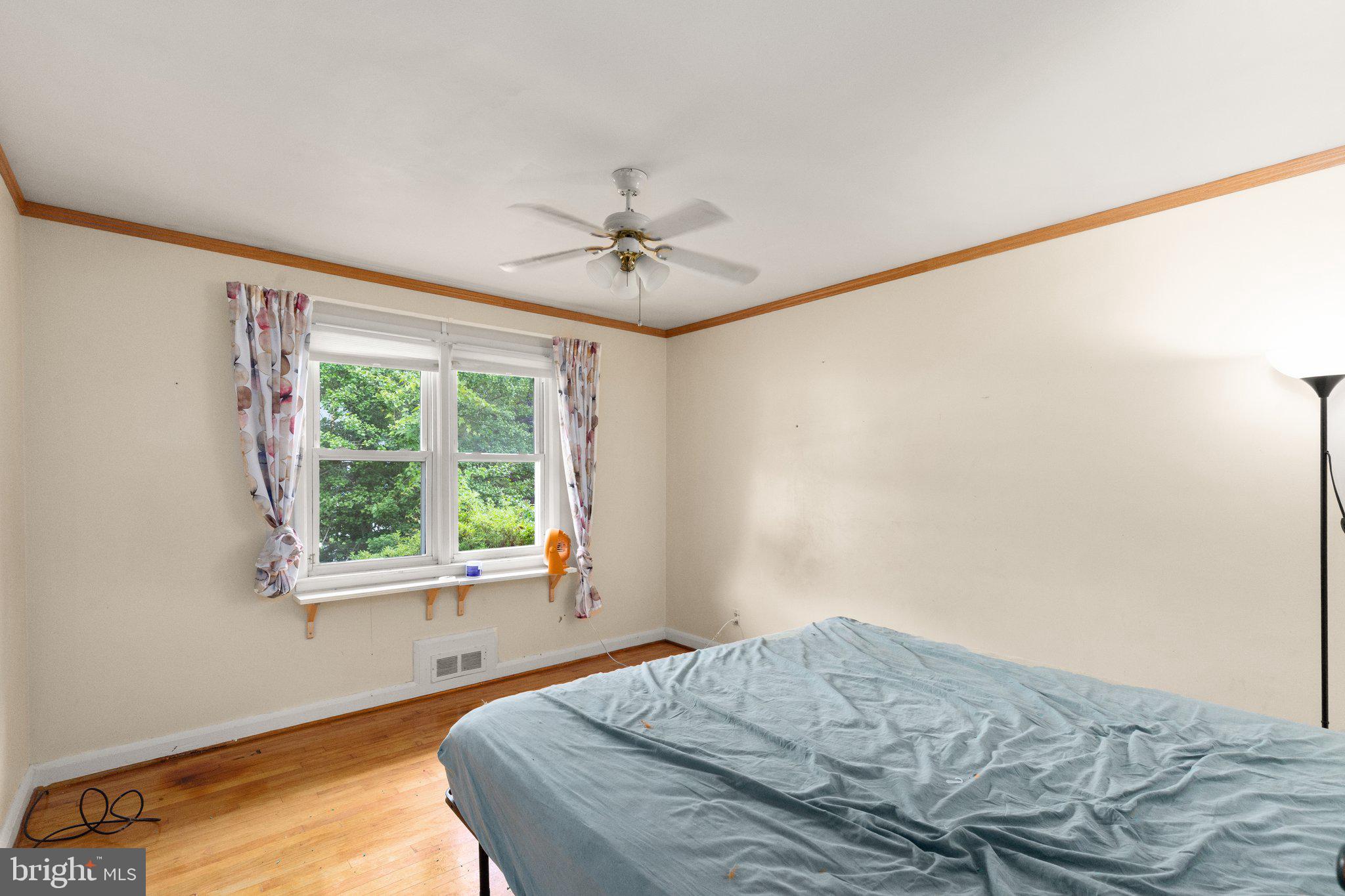 8122 RIDGELY OAK ROAD