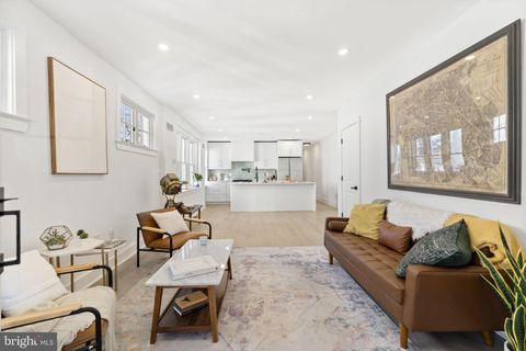 Photo of 202 W Wayne Avenue #B, WAYNE, PA 19087 (MLS # PADE2106206)