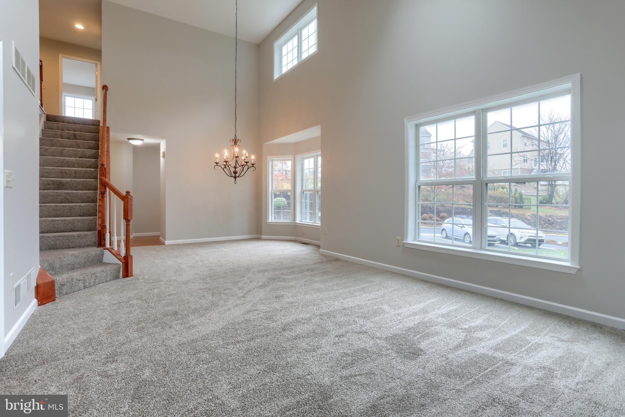 PINE VIEW - Residential