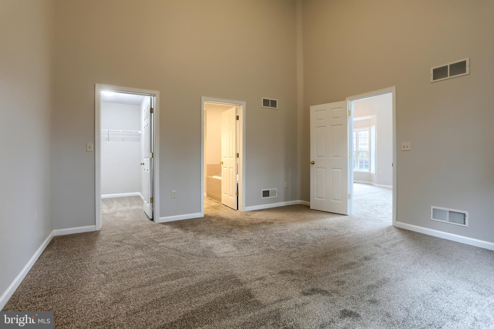 PINE VIEW - Residential