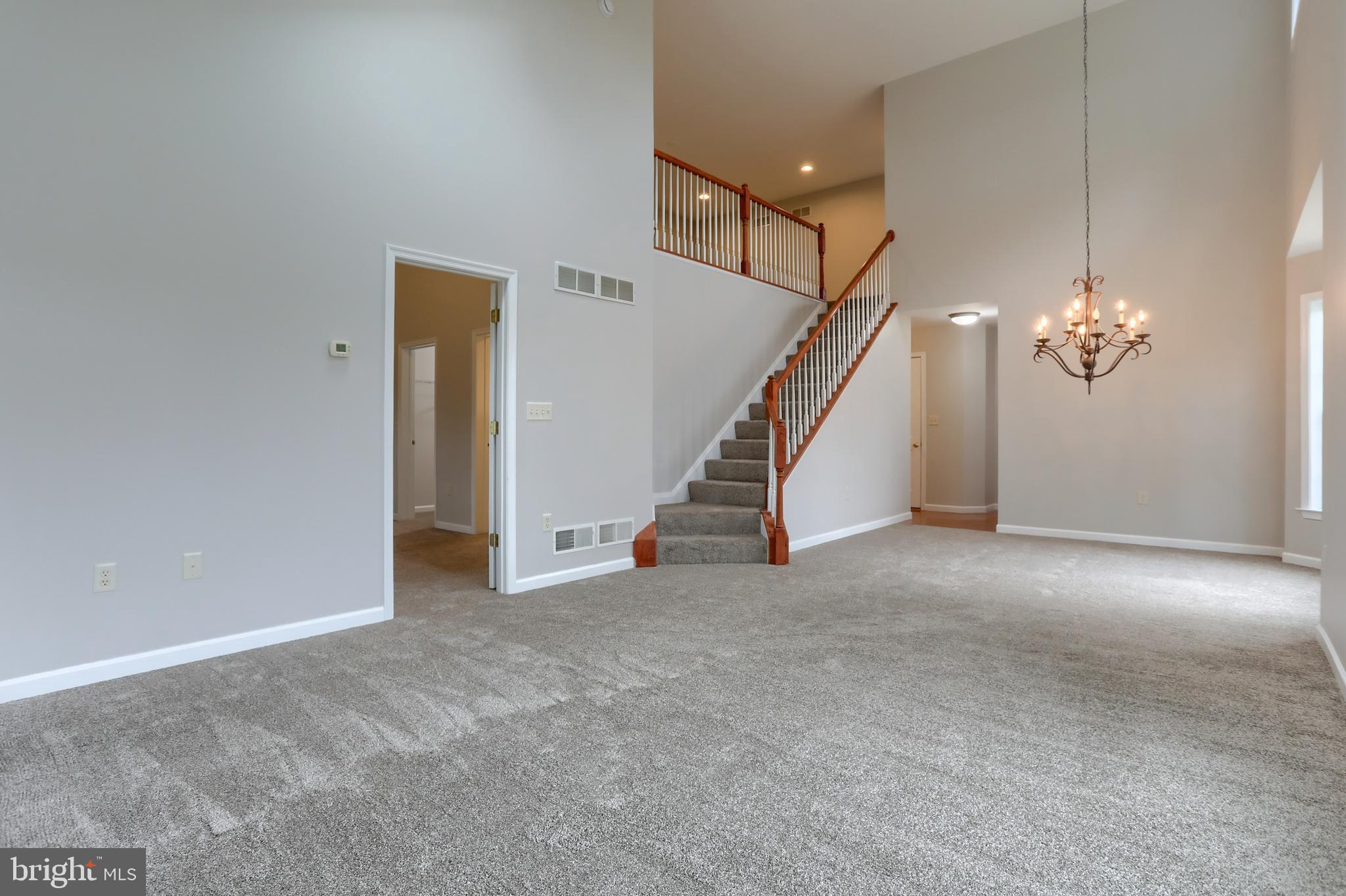 PINE VIEW - Residential