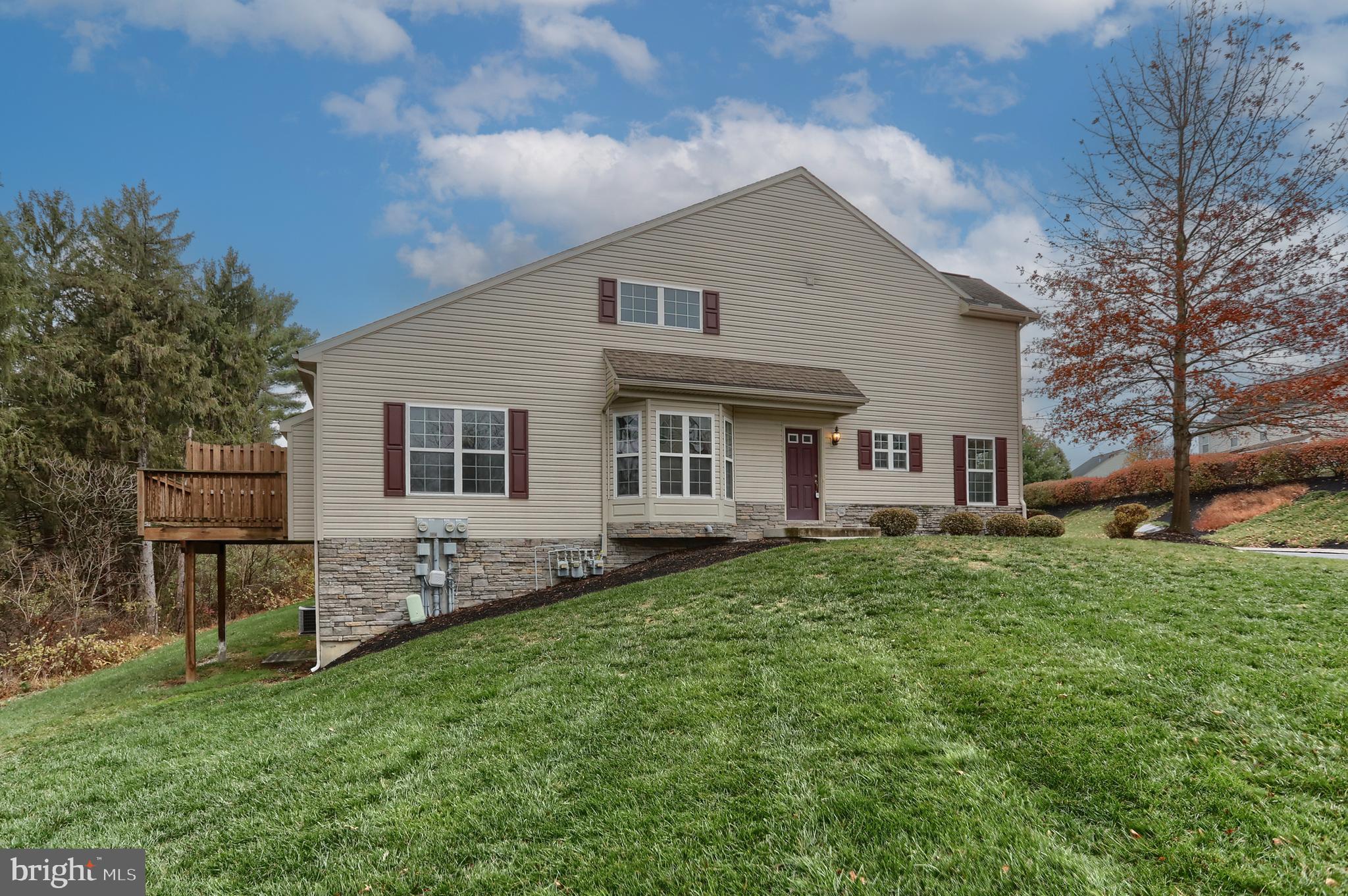 PINE VIEW - Residential