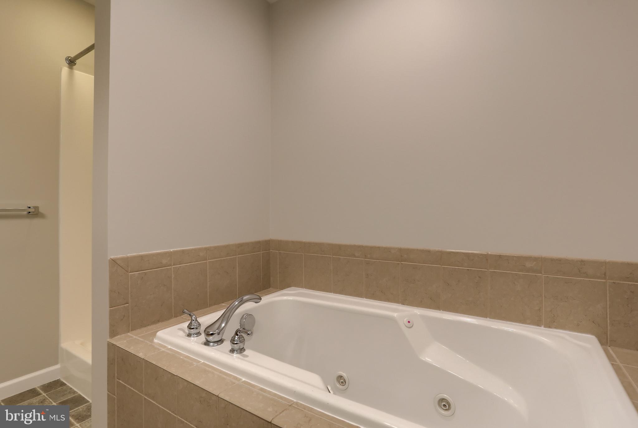 PINE VIEW - Residential