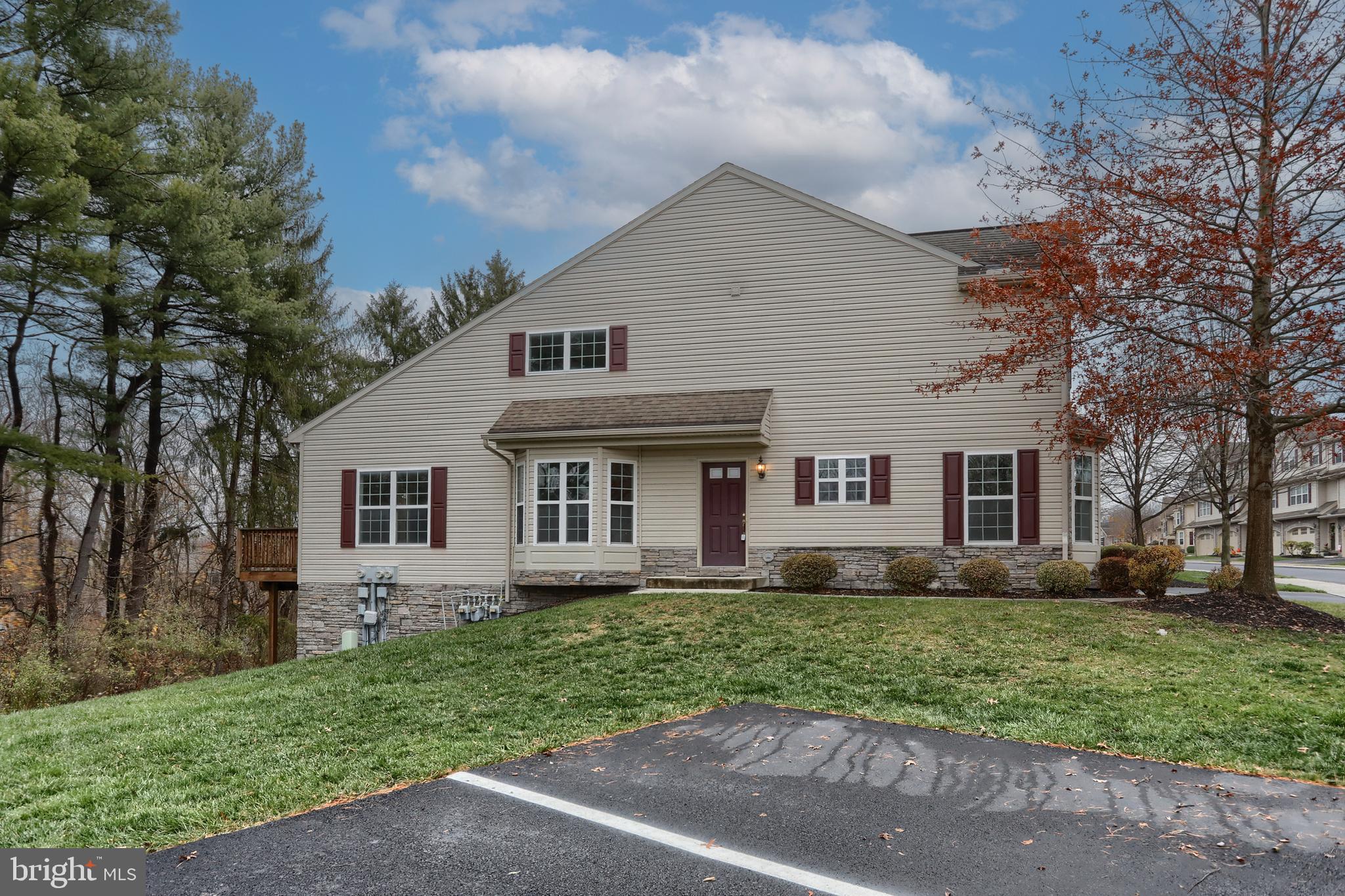 PINE VIEW - Residential