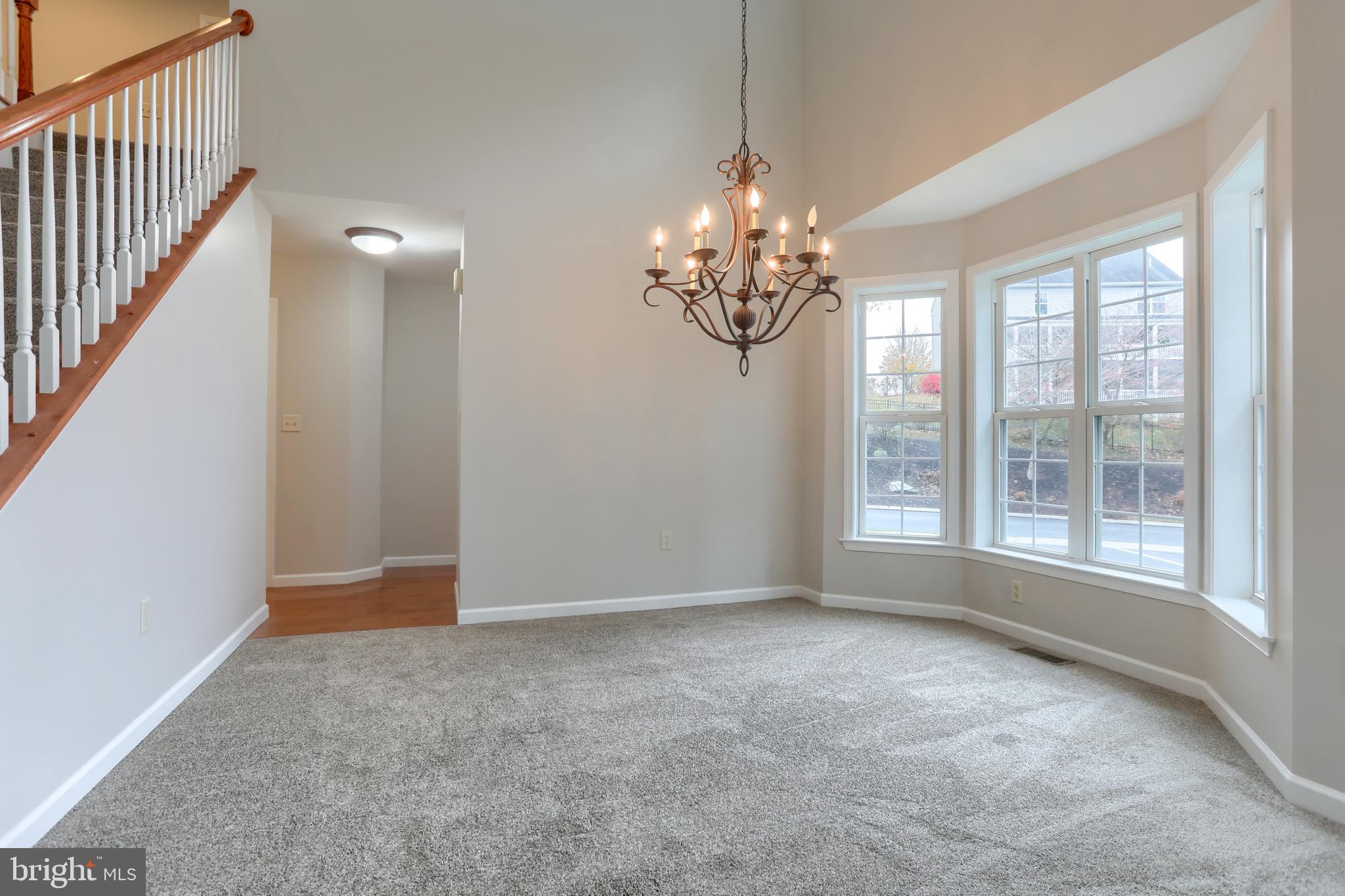 PINE VIEW - Residential