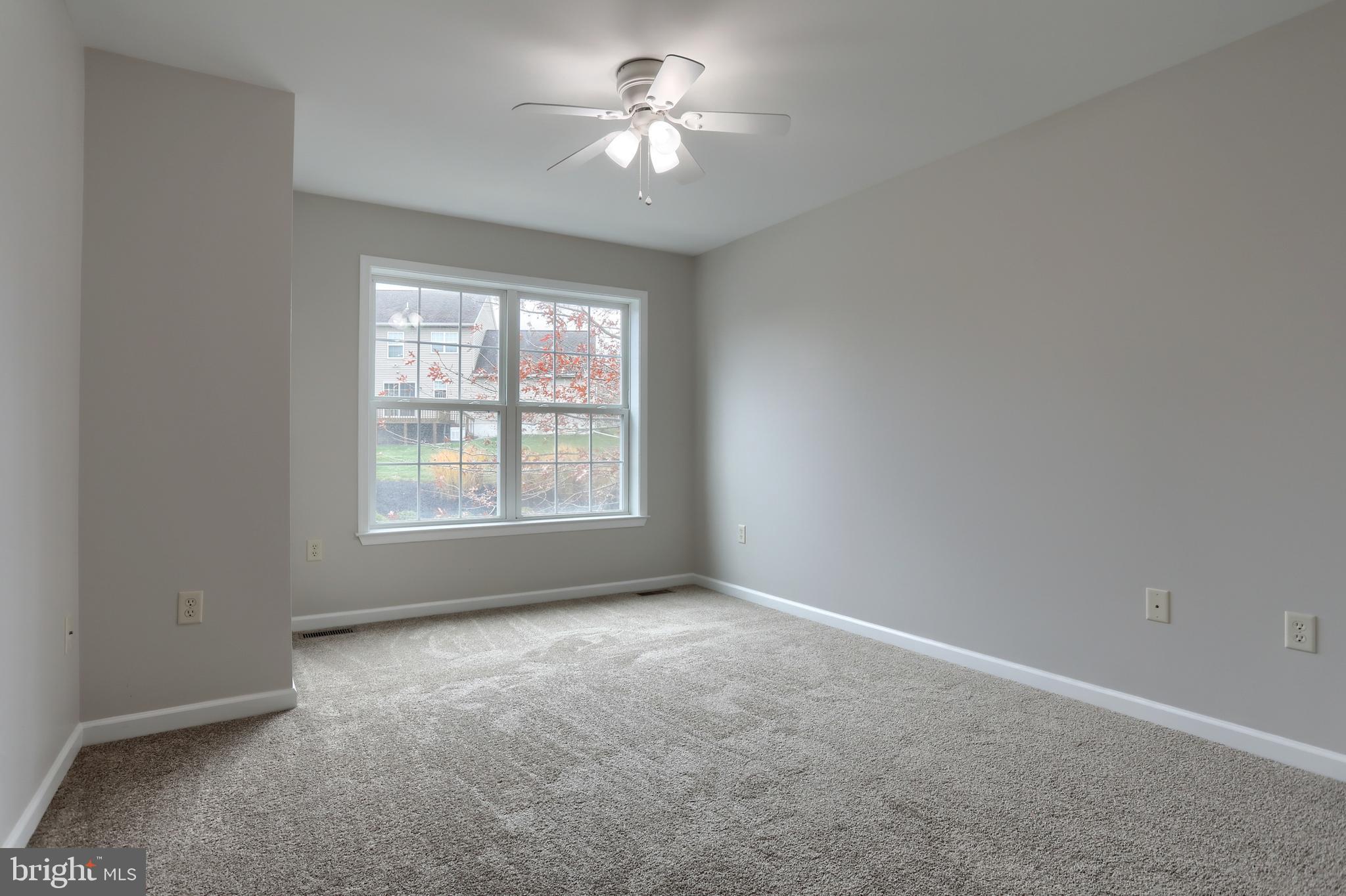 PINE VIEW - Residential