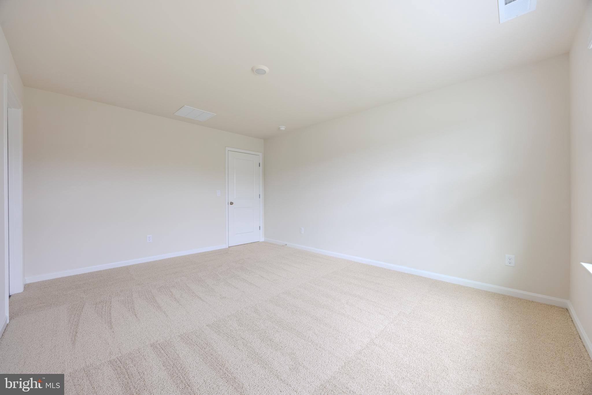 WEST WIND - Residential Lease