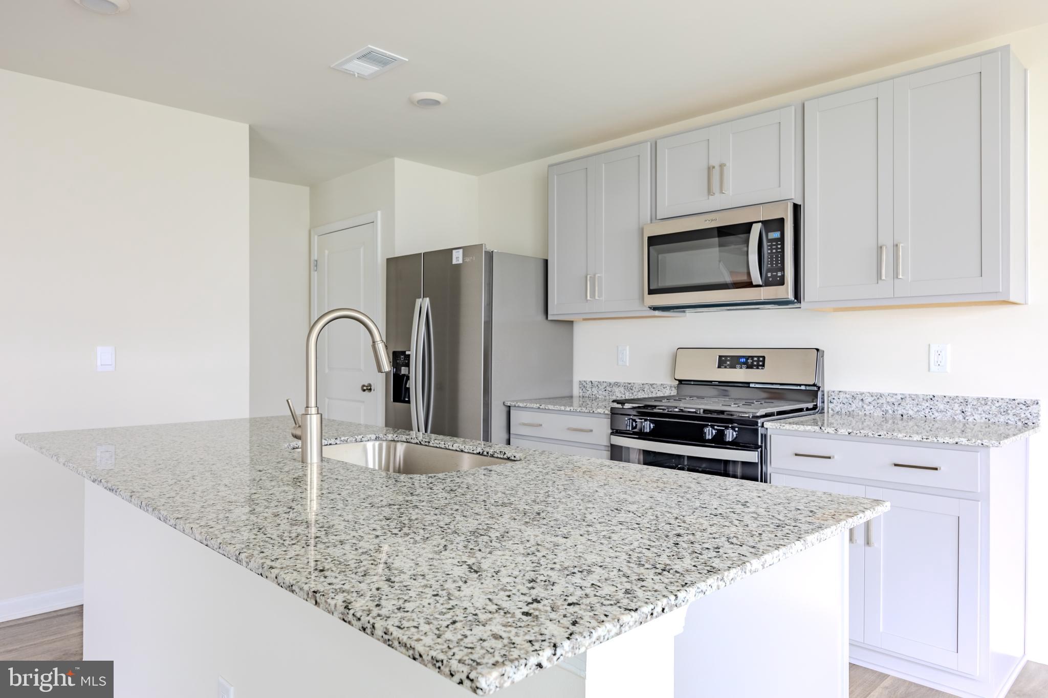 WEST WIND - Residential Lease