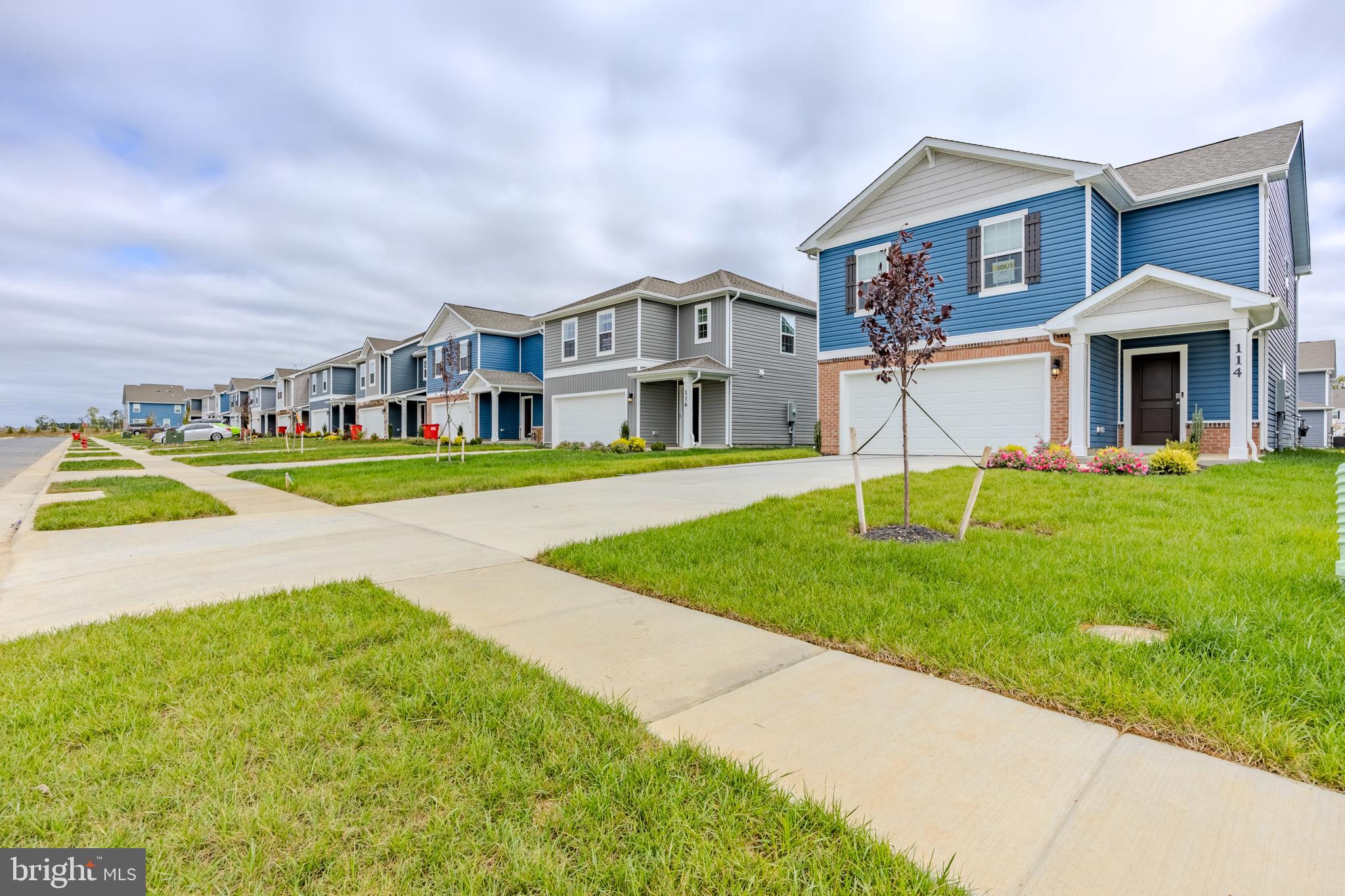 WEST WIND - Residential Lease