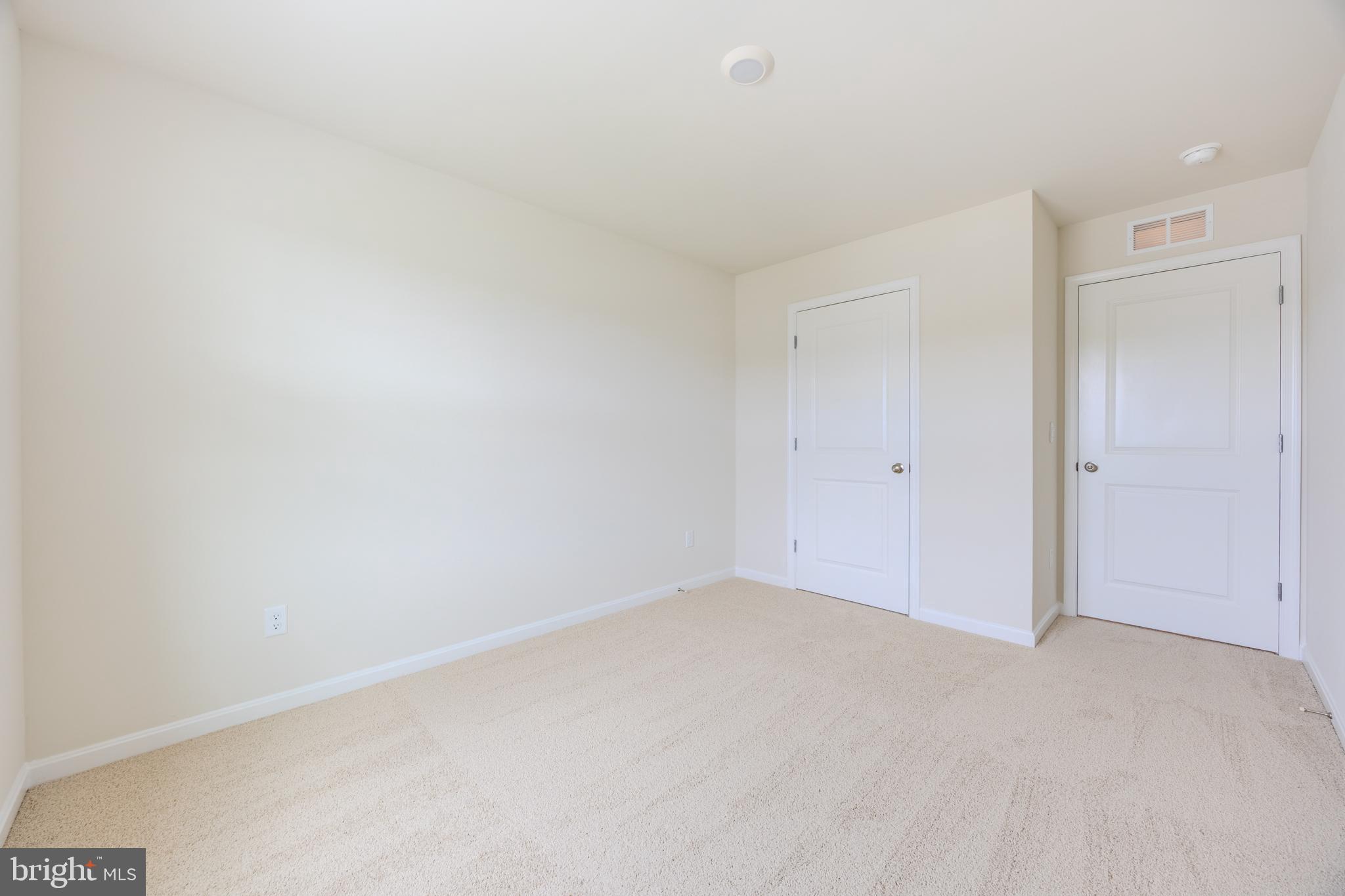 WEST WIND - Residential Lease