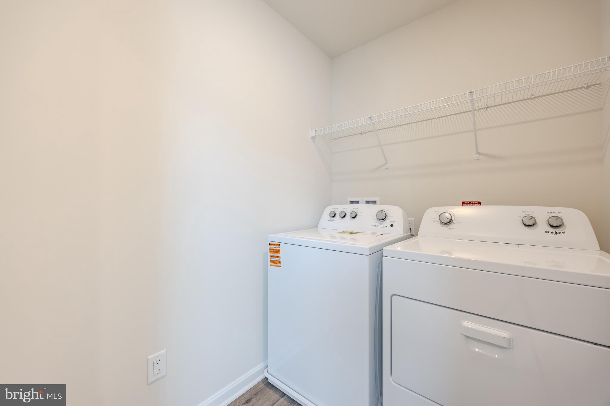 WEST WIND - Residential Lease