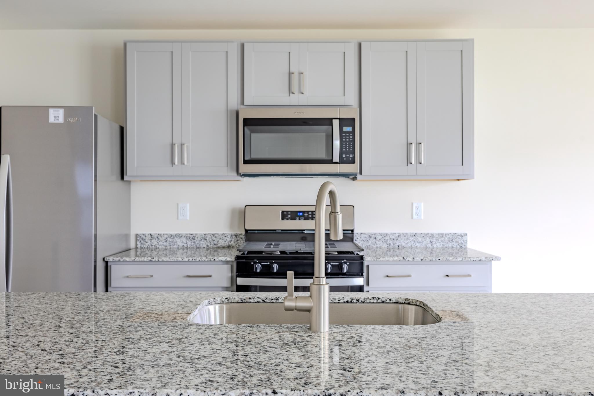 WEST WIND - Residential Lease