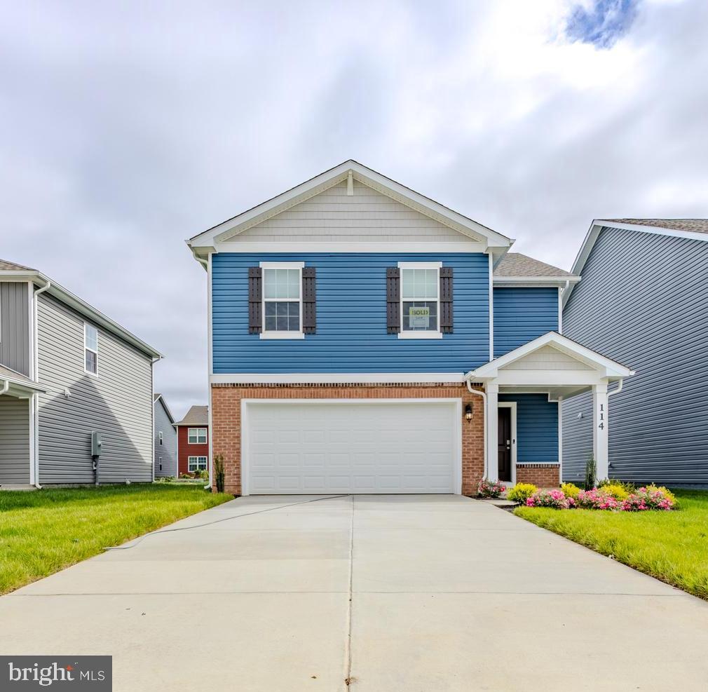 WEST WIND - Residential Lease