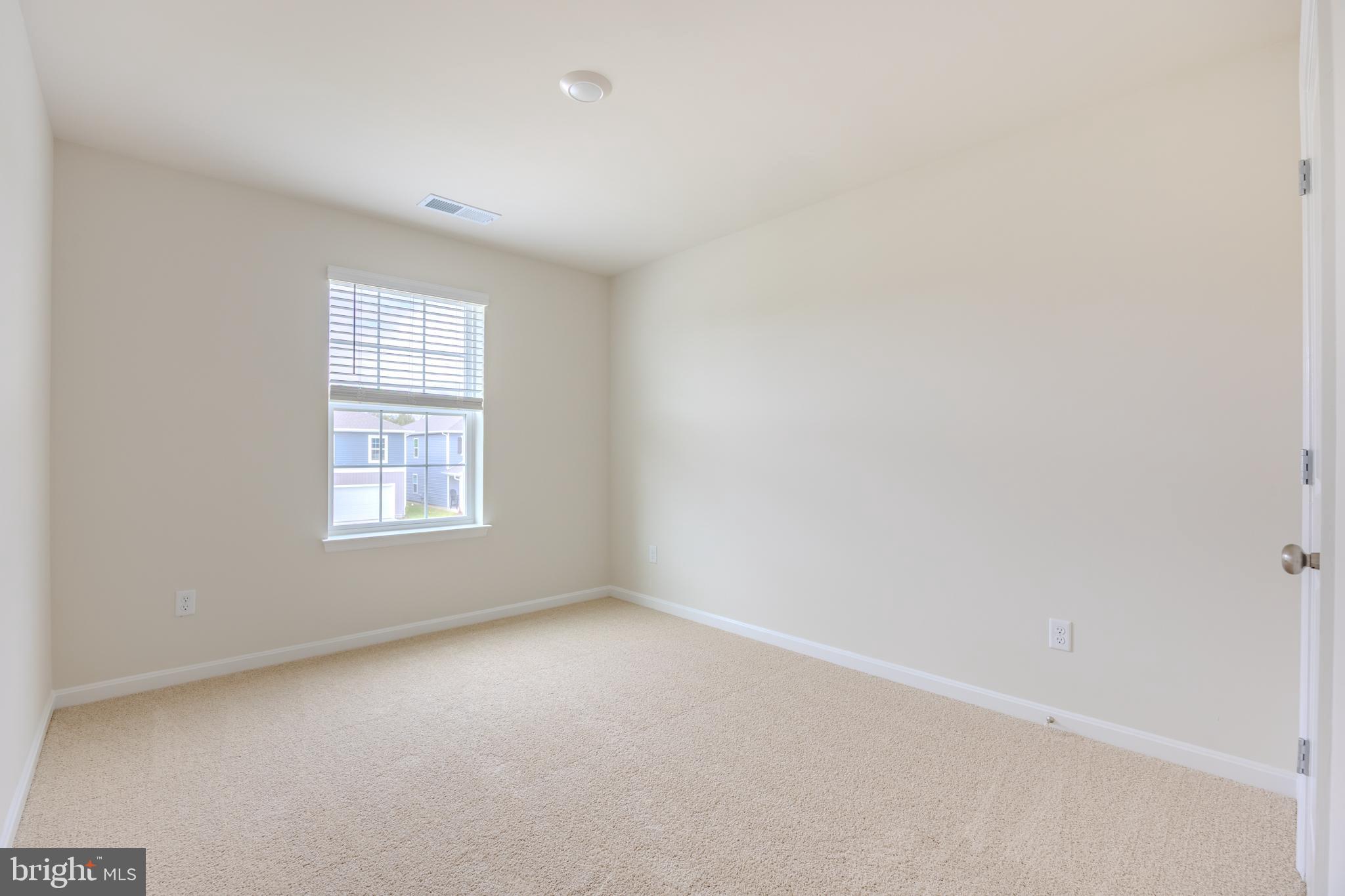 WEST WIND - Residential Lease