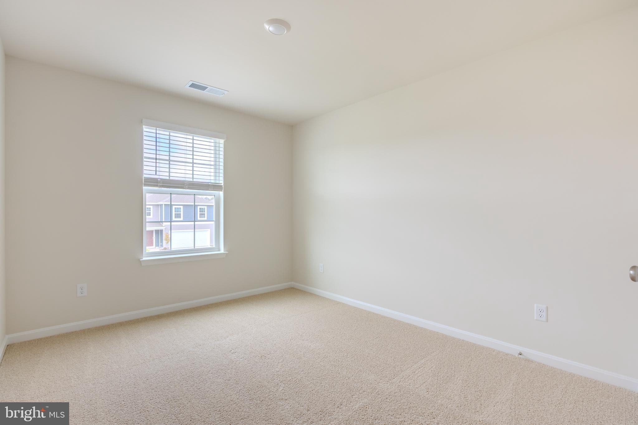 WEST WIND - Residential Lease