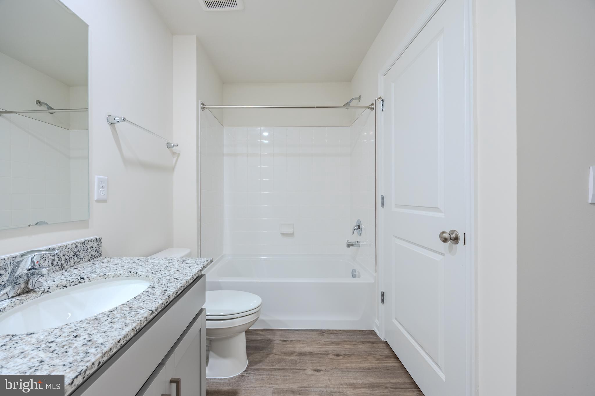 WEST WIND - Residential Lease