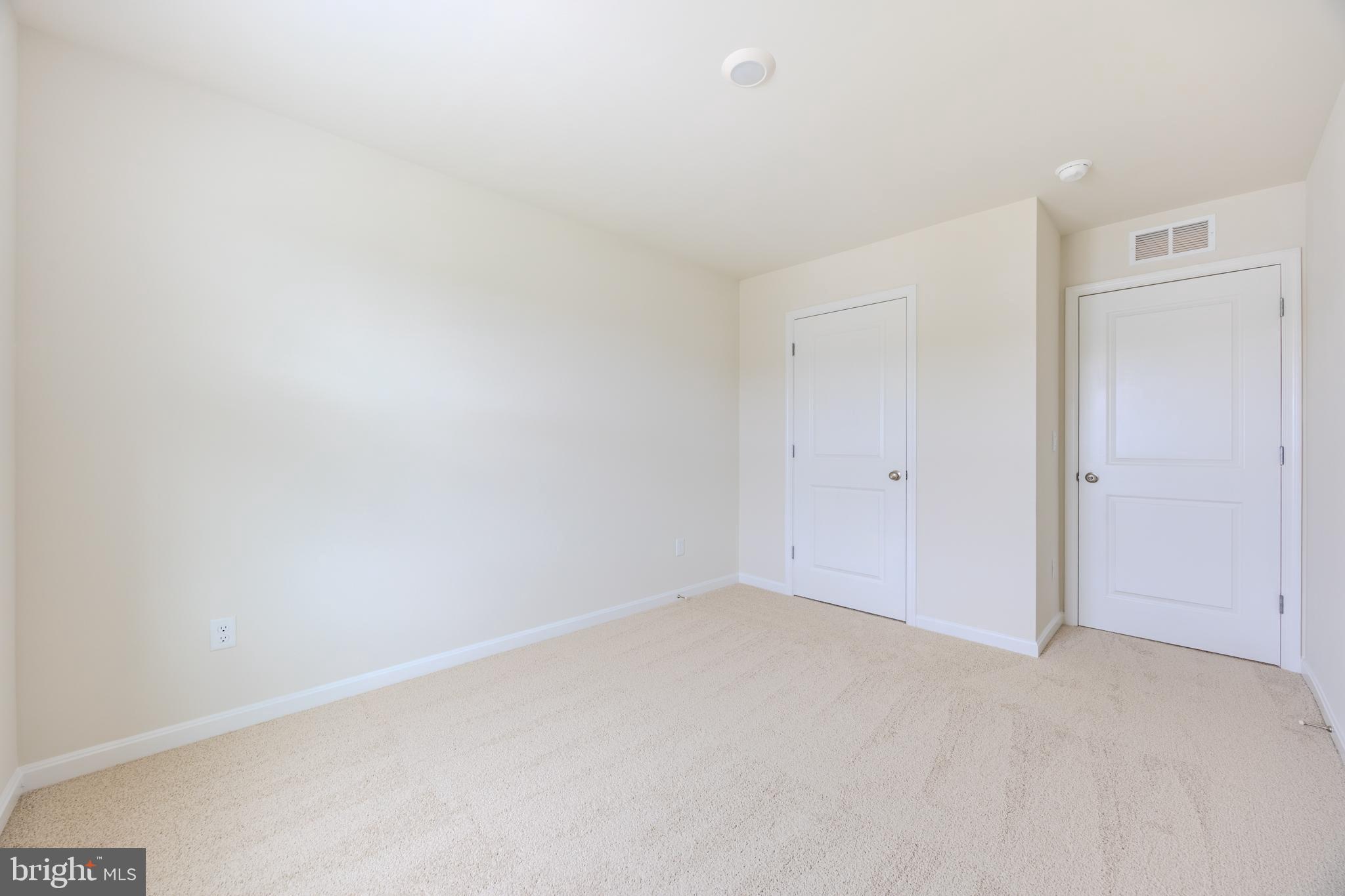 WEST WIND - Residential Lease