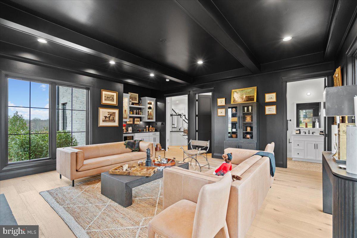 BANBURY CROSS RESERVE - Residential
