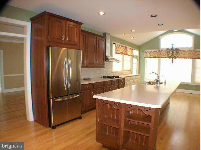 RIDGEVIEW - Residential