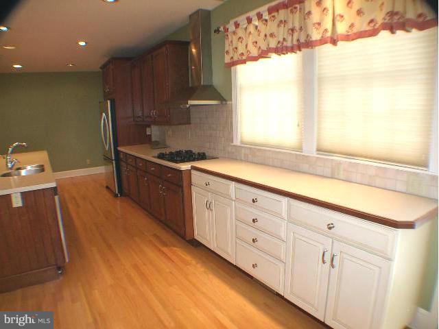 RIDGEVIEW - Residential