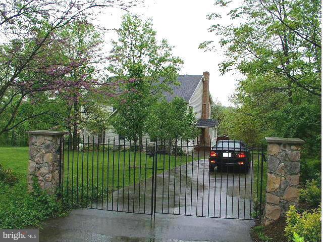 RIDGEVIEW - Residential