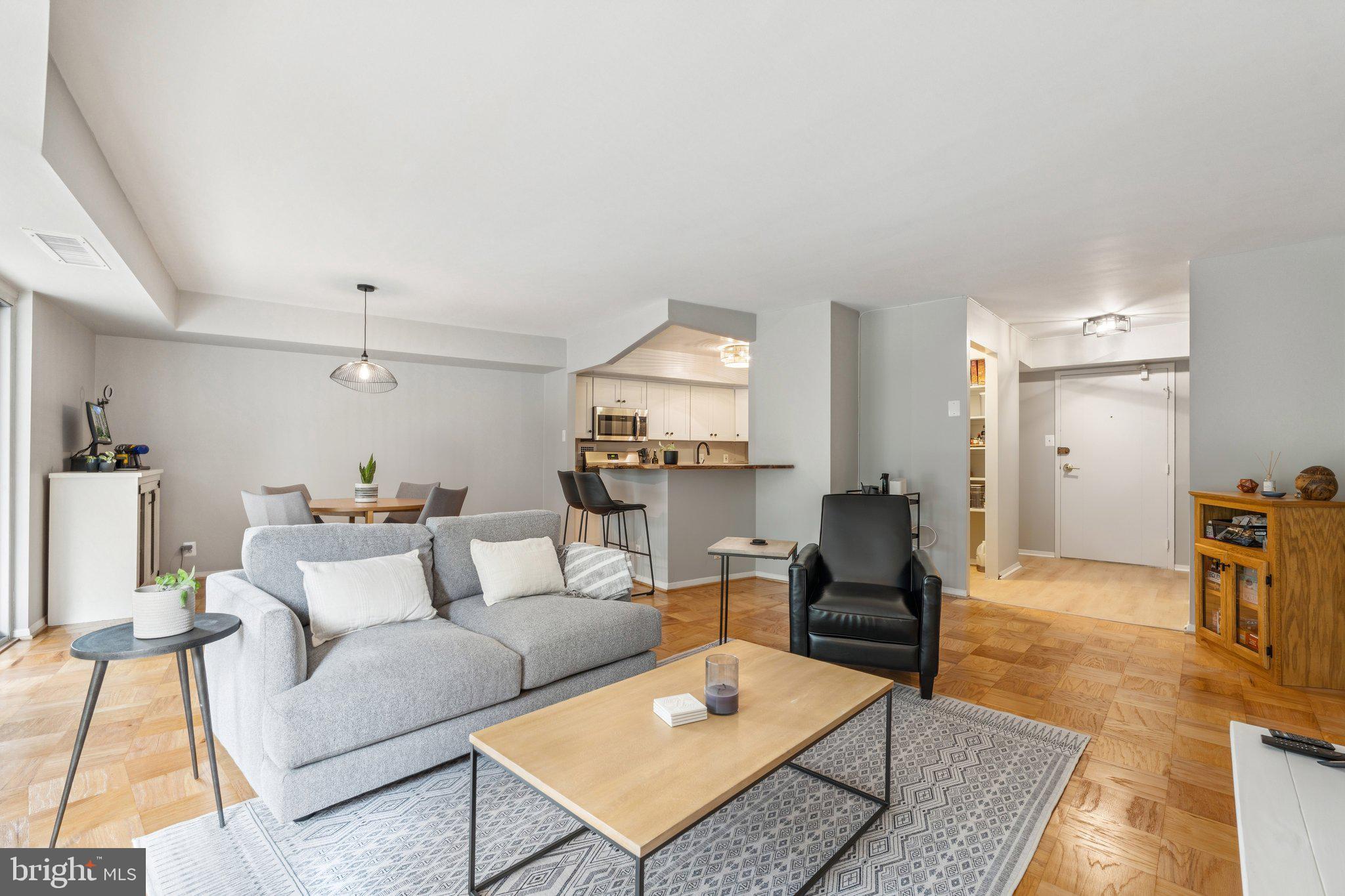 PARKSIDE PLAZA CODM - Residential