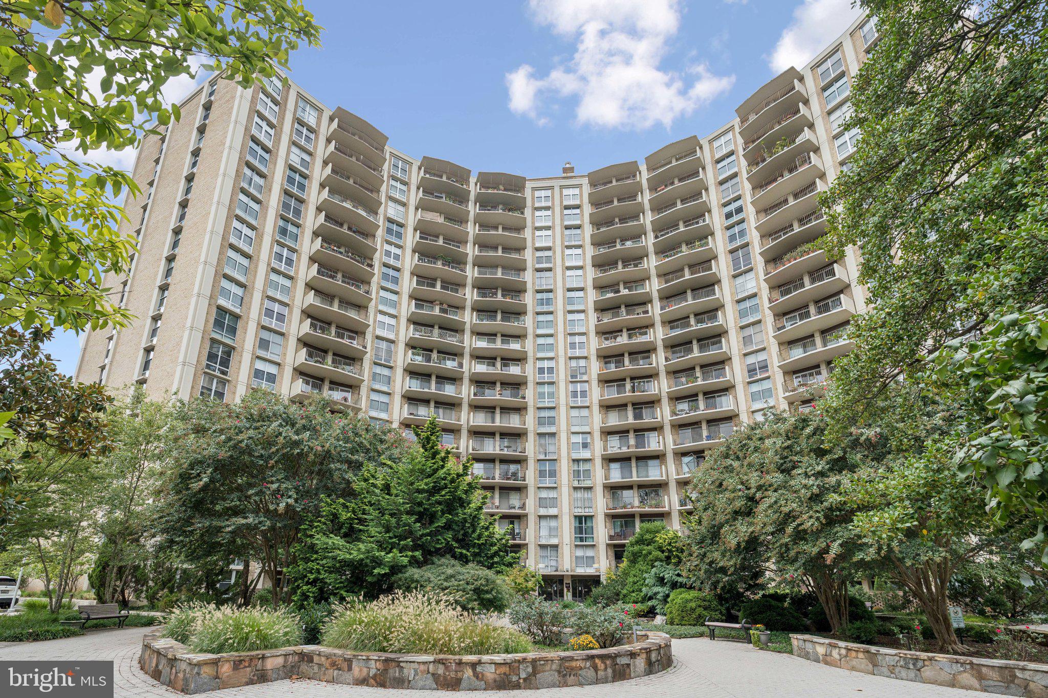 PARKSIDE PLAZA CODM - Residential