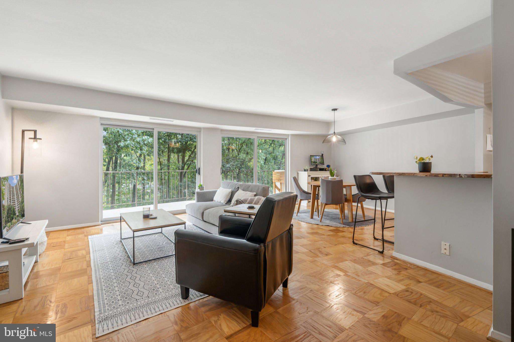 PARKSIDE PLAZA CODM - Residential