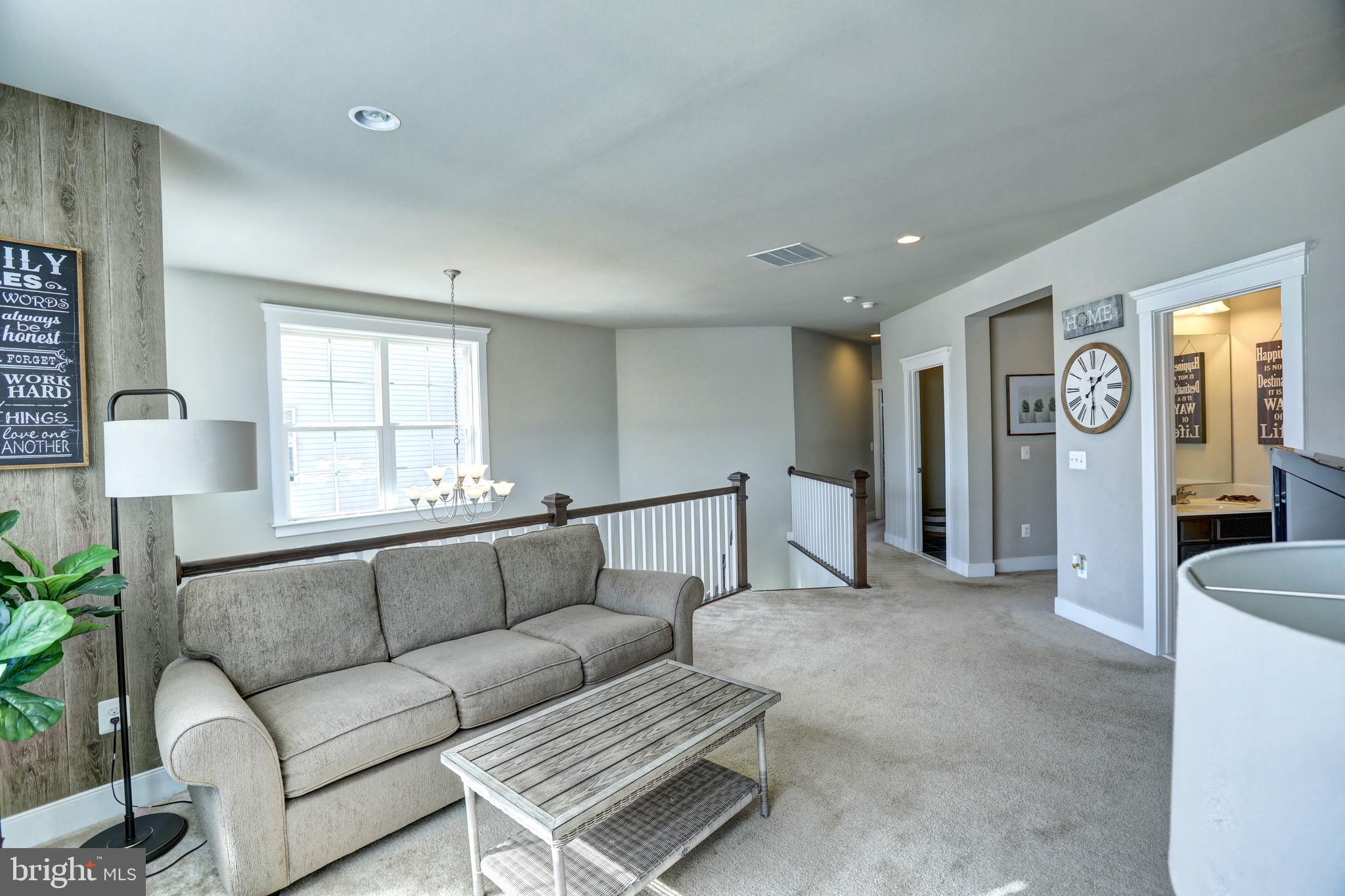 MAYFAIR - Residential