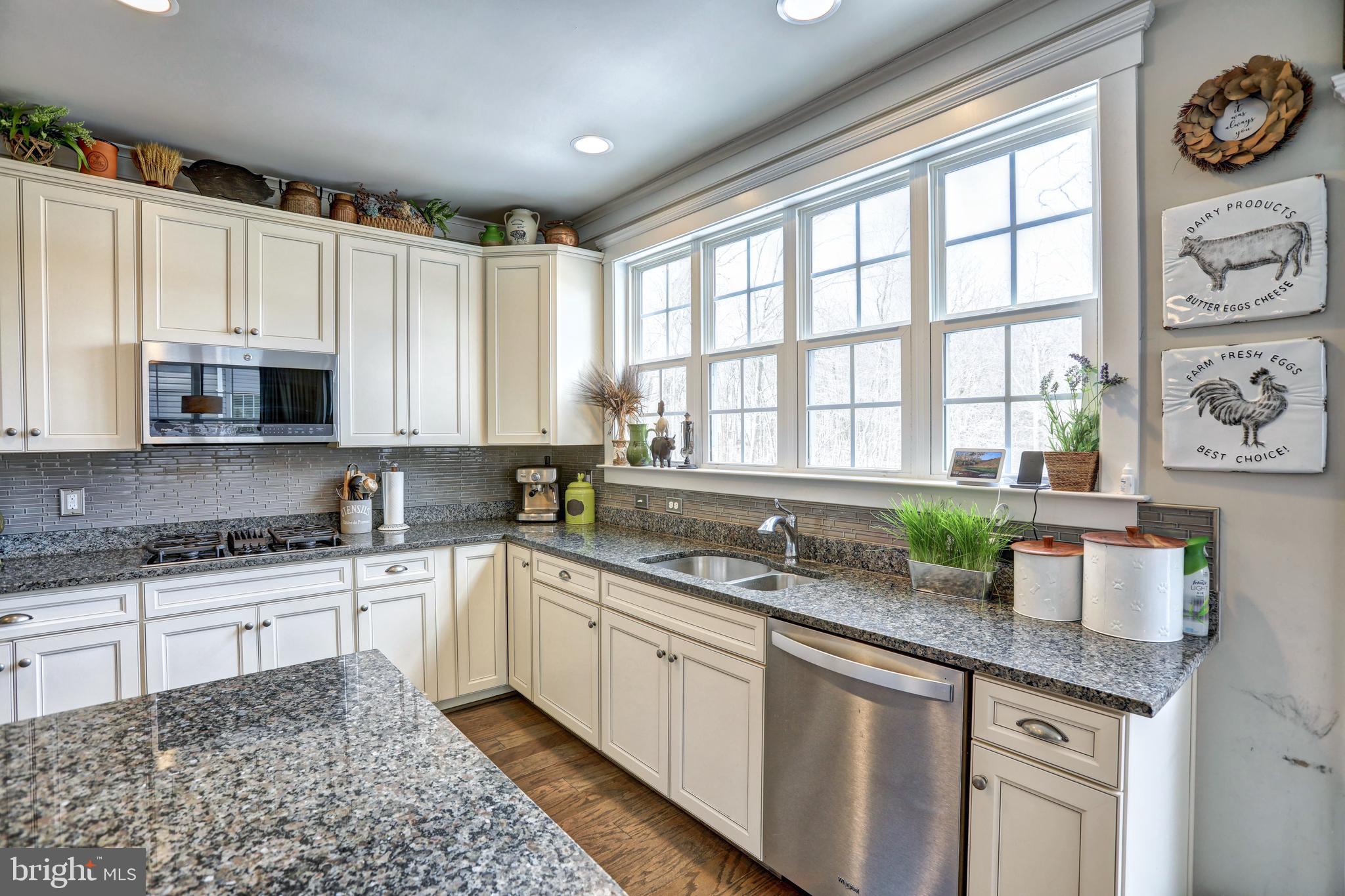 MAYFAIR - Residential