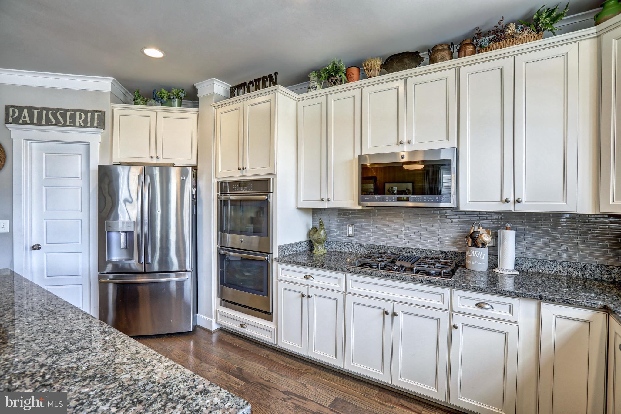 MAYFAIR - Residential