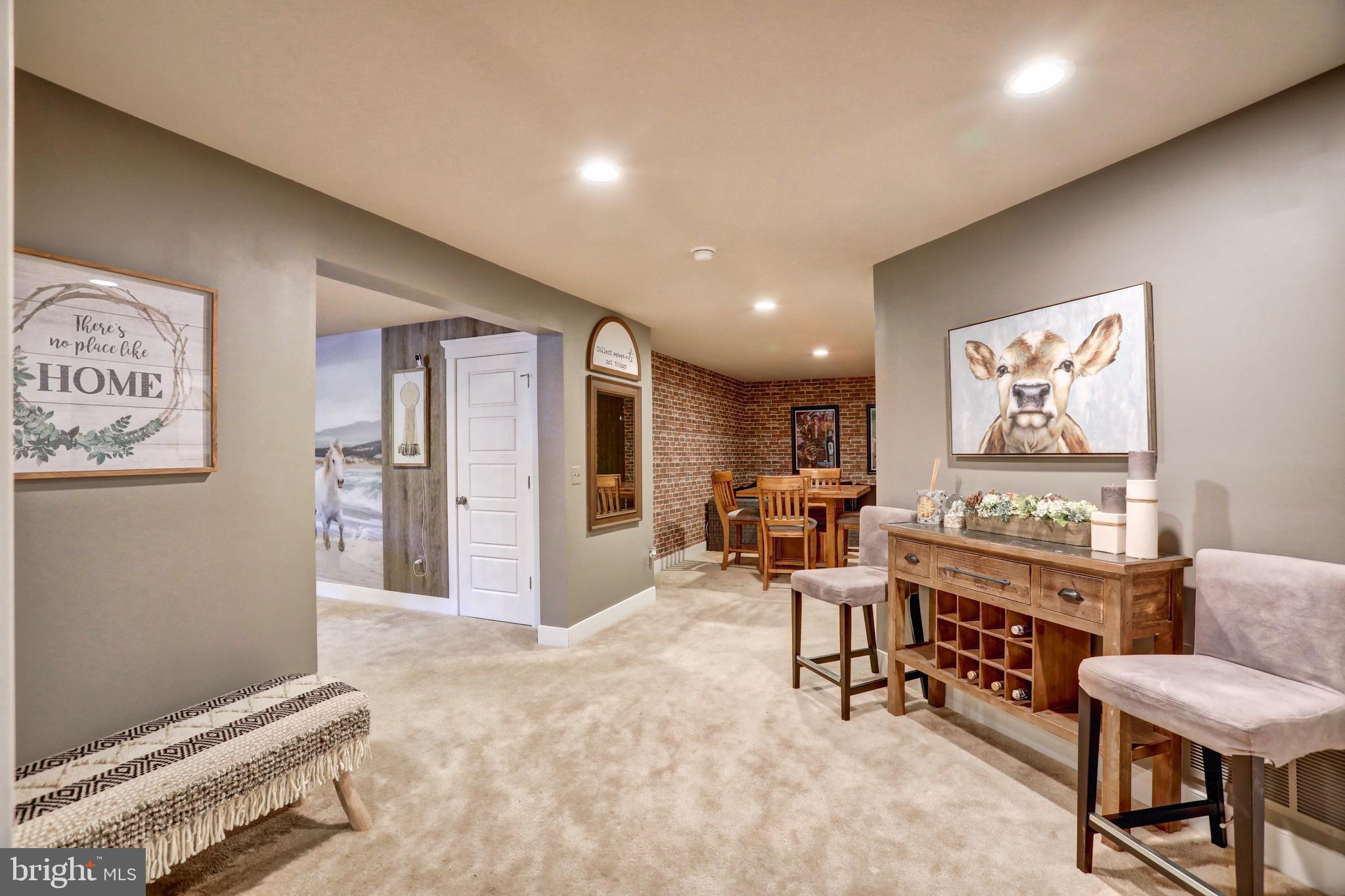 MAYFAIR - Residential