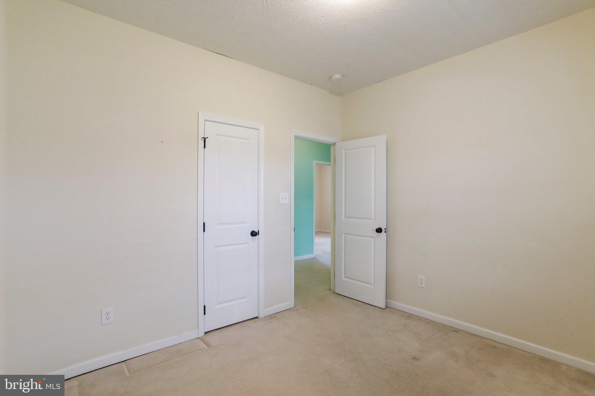 ELIZABETH STATION - Residential