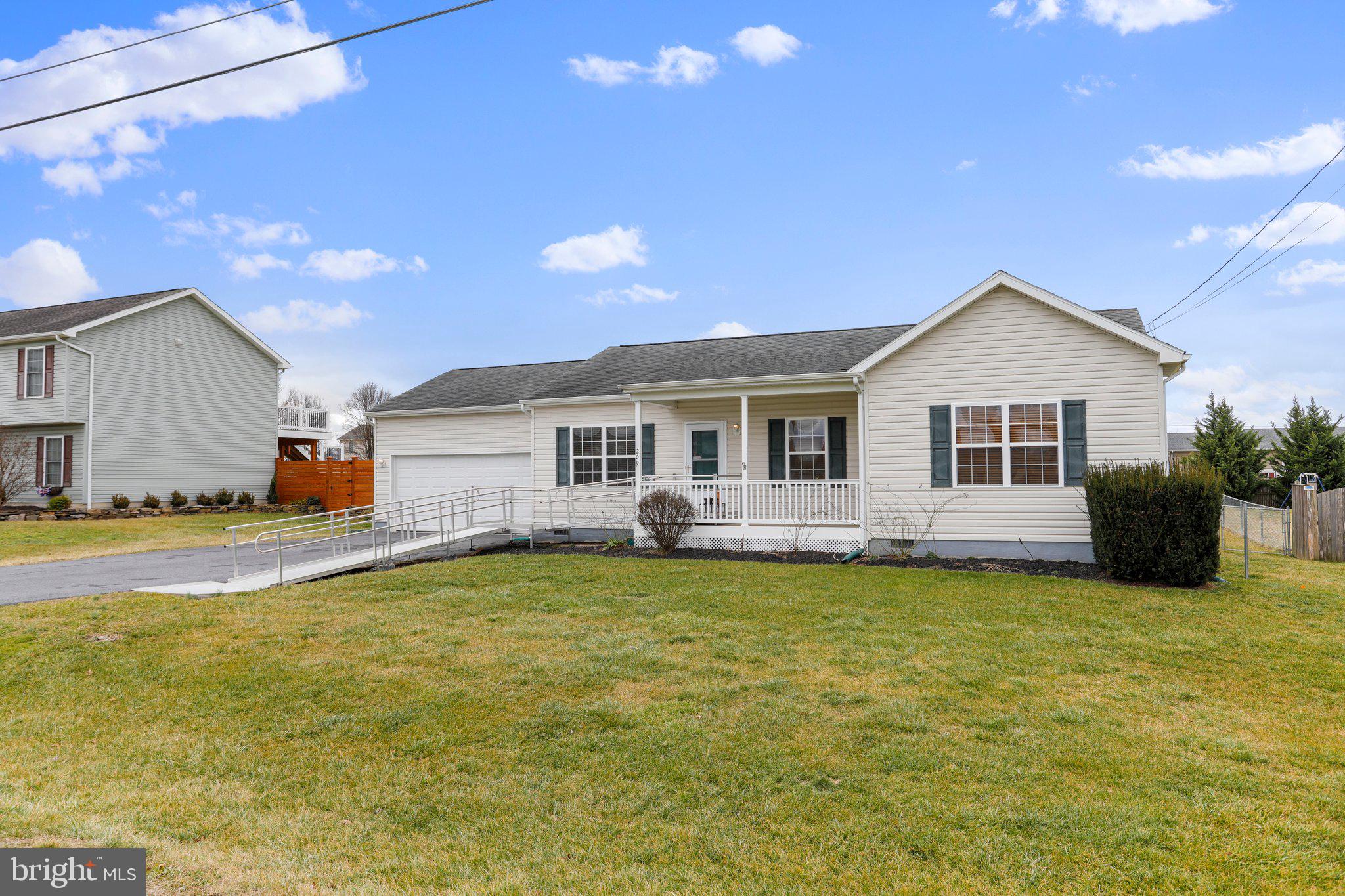 ELIZABETH STATION - Residential