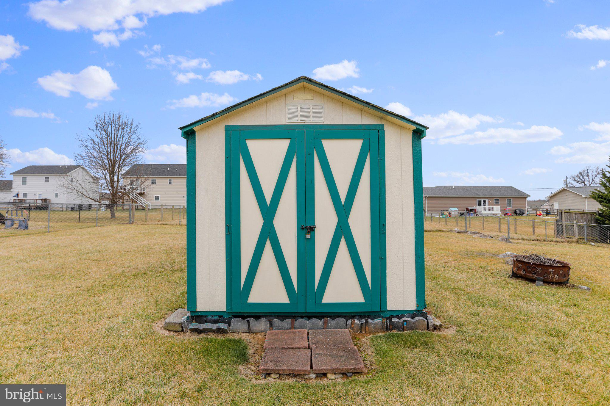 ELIZABETH STATION - Residential