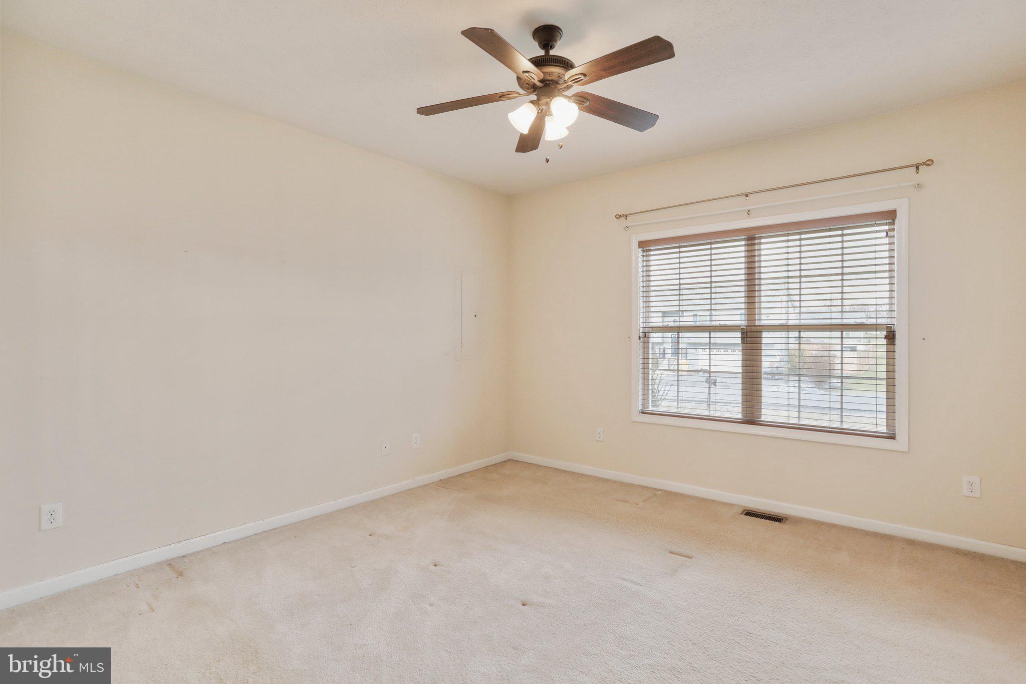 ELIZABETH STATION - Residential