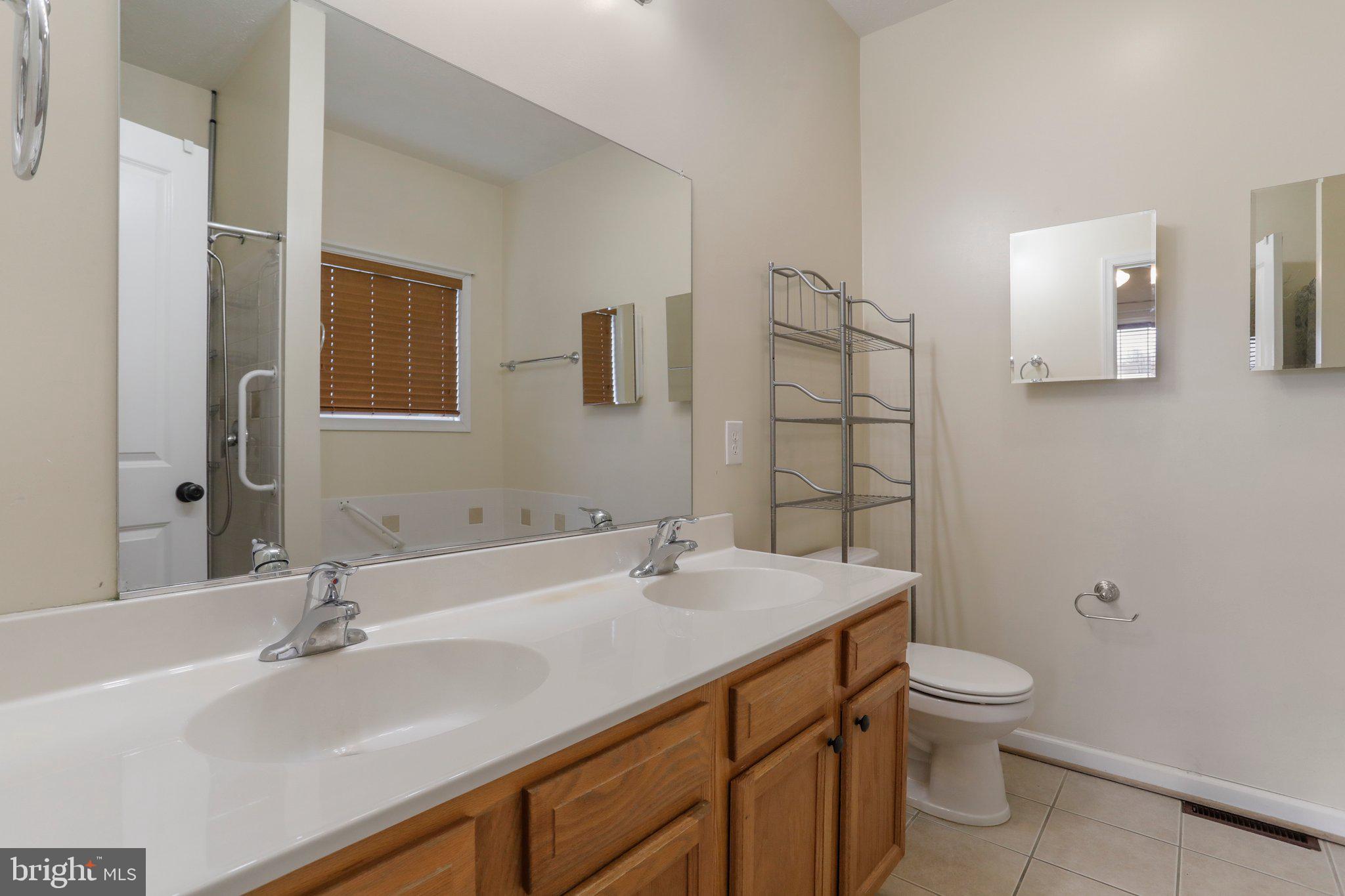 ELIZABETH STATION - Residential