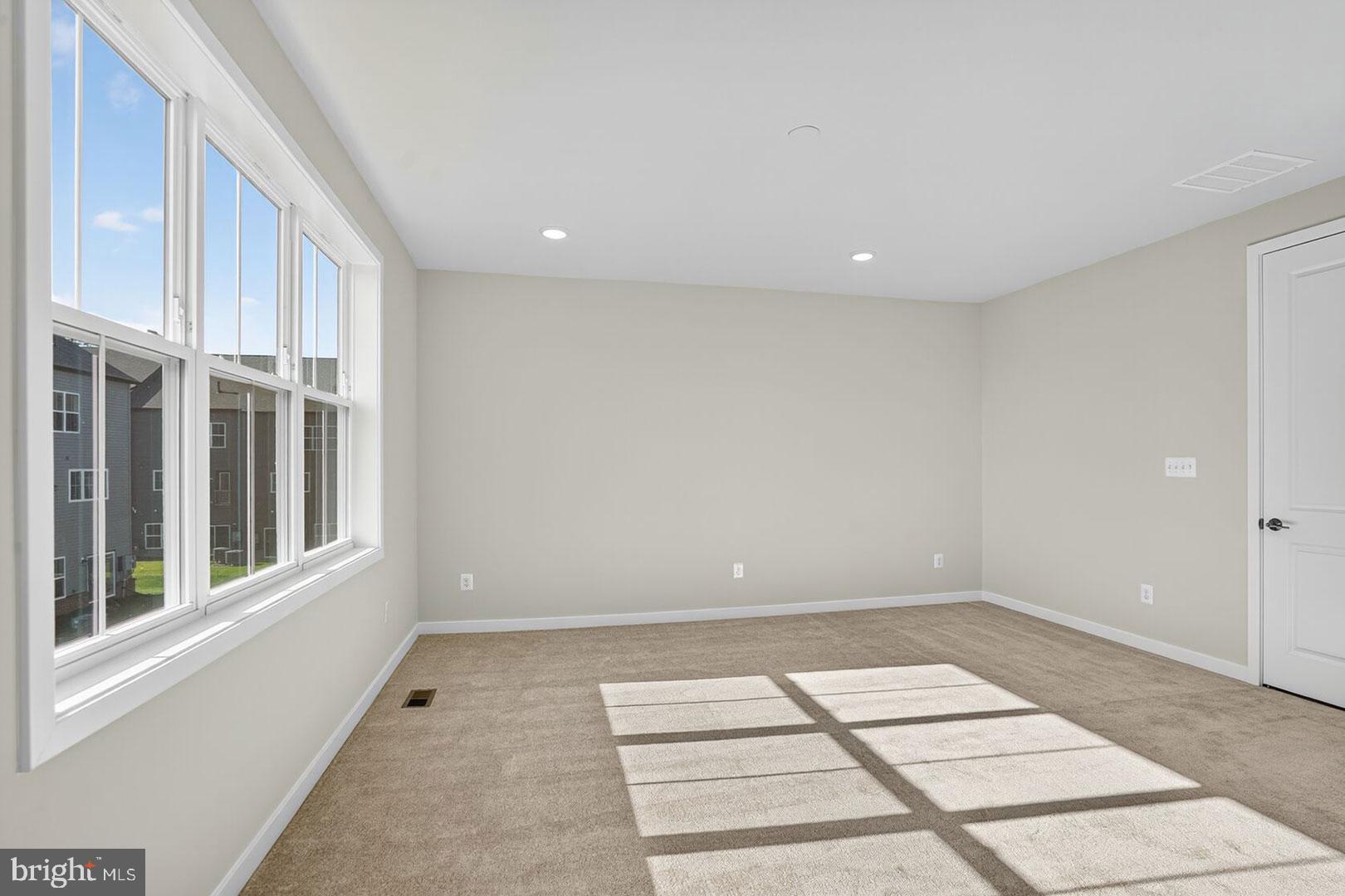 BRAMBLETON - Residential