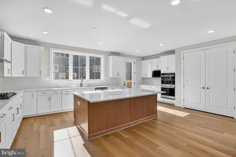 42141 Gilded Stone Terrace, Brambleton, VA 20148 - MLS#: VALO2109414